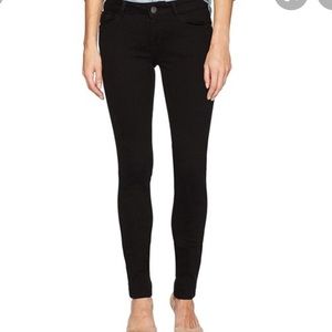 Black skinny jeans